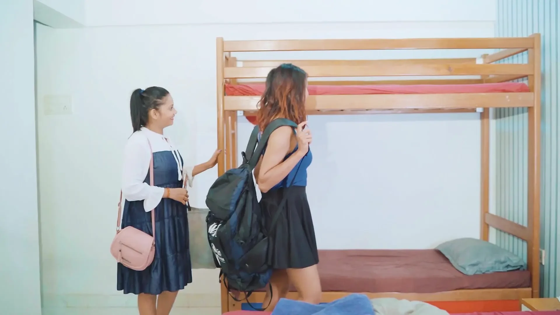 Read more about the article 18 year old Want to grils hostel and did lesbian romance